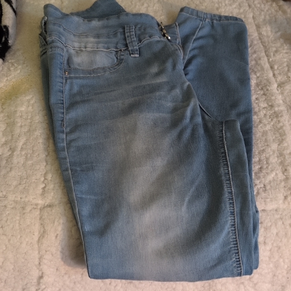 YMI Blue Jeggings with Soft Denim Feel